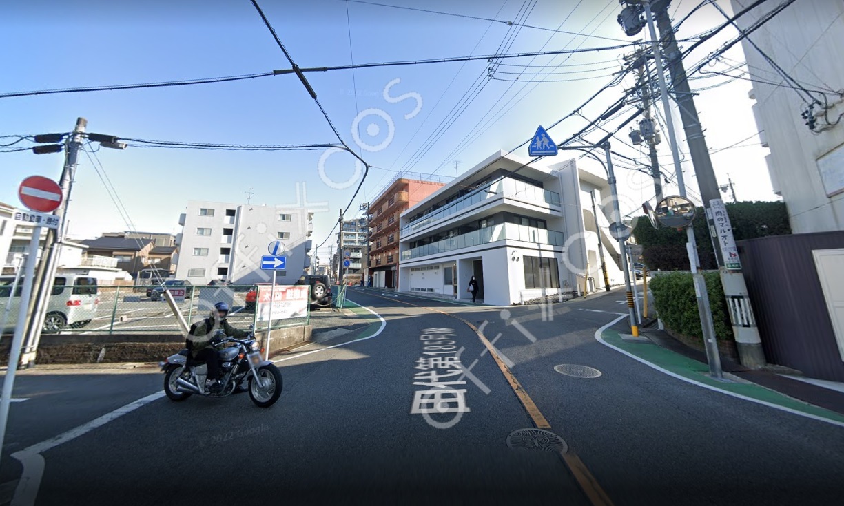 ローズガーデン楠元